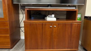 Muebles salón comedor de madera maciza