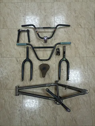 Piezas Bmx: Manillar, horquilla, Cuadro, Sillín