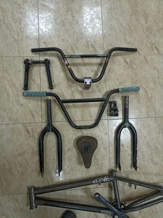 Piezas Bmx: Manillar, horquilla, Cuadro, Sillín