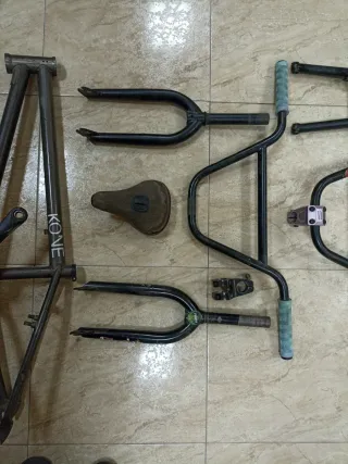 Piezas Bmx: Manillar, horquilla, Cuadro, Sillín