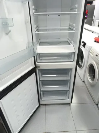 Nevera Samsung 1.88m x 60cm