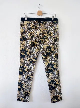 Pantalón vaquero estampado