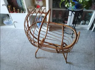 Moisés de mimbre vintage