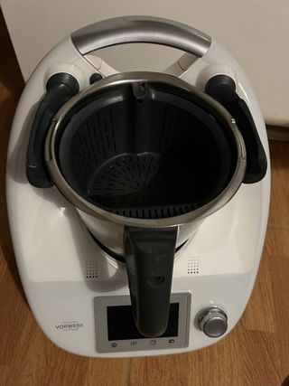 Thermomix TM5 Vorwerk. Funciona bien