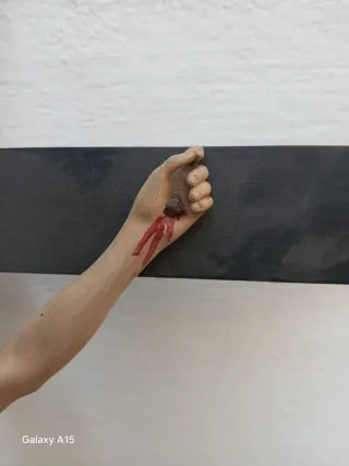 Crucifijo antiguo INRI