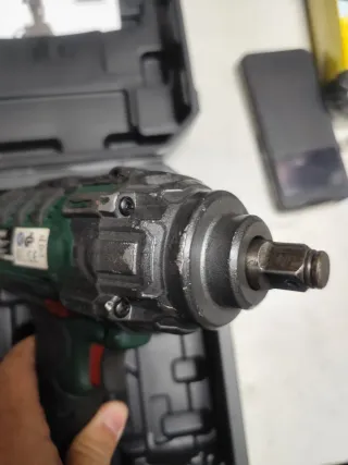 Pistola de impacto Parkside