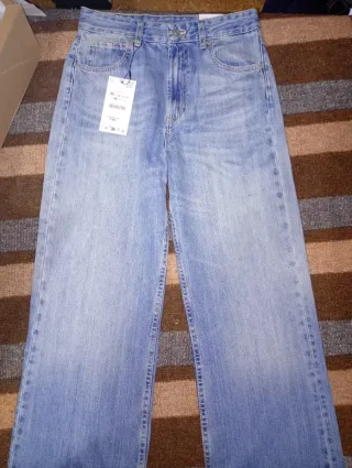 Ropa de mujer talla s y XS a mitad de precio