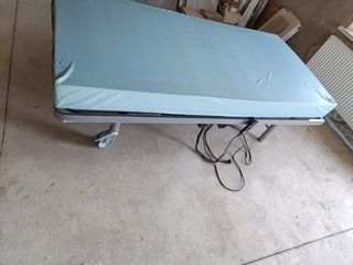 Cama articulada metálica con colchón visco !