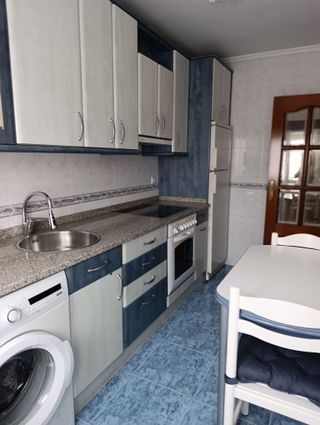 VENTA: León, 5 4. PISO luminoso con amplia terraza