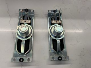 2 Altavoces Ovalados Philips Negros/Plateados