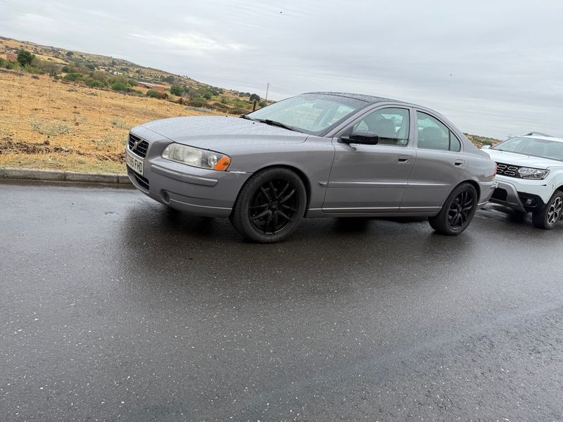 Volvo S60 2006 - foto 1