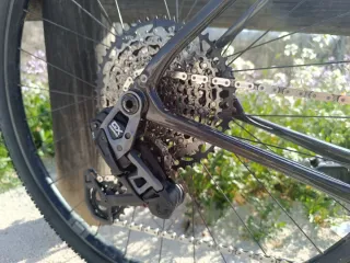 Bicicleta Gravel Cannondale Topstone Carbn 2 AXS.