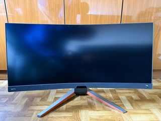Monitor BenQ Mobiuz EX3415R Curvo