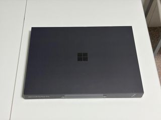 Microsoft Surface Pro 11gen OLED NUEVA