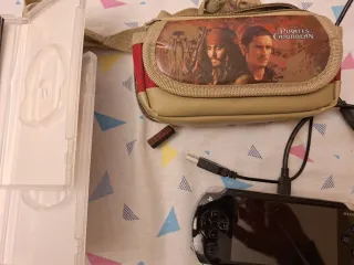 Pack PSP 1004 + Juegos + Funda