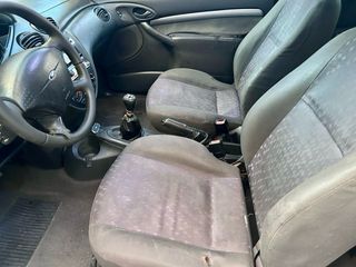 Ford Focus 2.0 16V 130 CV – Motor Zetec muy fiable