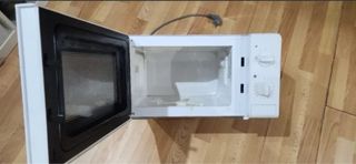 Horno Microondas Daewoo Blanco no lleva plato
