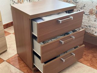 Mesitas de noche de madera (2)