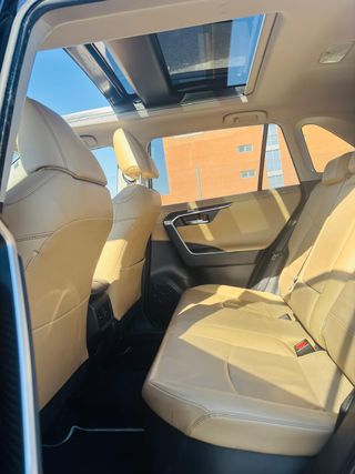 TOYOTA RAV4 HYBRID LUXURY PANORAMICO
