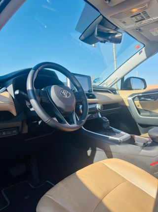 TOYOTA RAV4 HYBRID LUXURY PANORAMICO