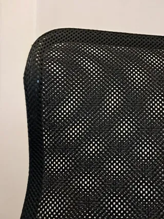 Silla ergonómica giratoria negra