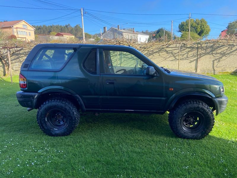 Opel Frontera 1998 - foto 1