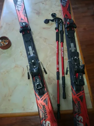 Equipo Esquí Atomic 170cm + Botas 43 + Bastones