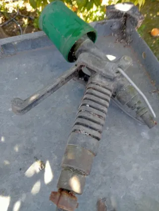 Pistola de fumigar con boquilla de dispersión