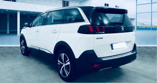 Peugeot 5008 2018