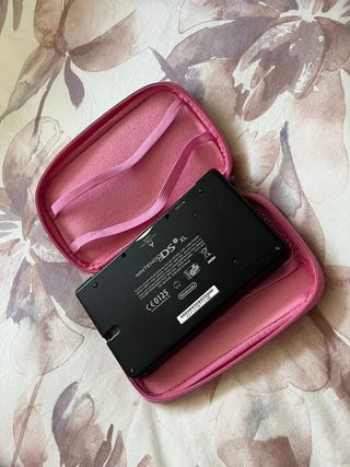 Nintendo DS 25 aniversario+ Cargador y Funda