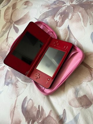 Nintendo DS 25 aniversario+ Cargador y Funda