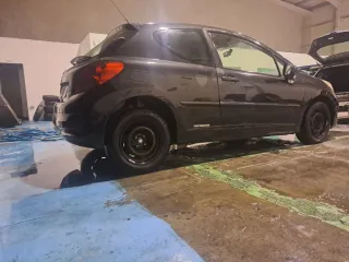 Peugeot 207 2007