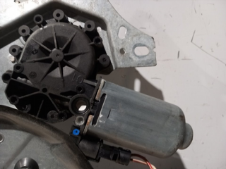 ELEVALUNAS DELANTERO DERECHO RENAULT LAGUNA (B56)