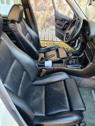 BMW Serie 5  E34 M5  1989