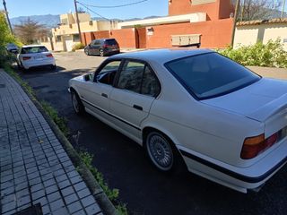 BMW Serie 5  E34 M5  1989