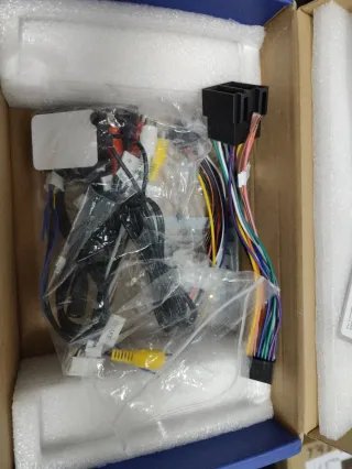 Pantalla Coche GPS 10" Android 14 ESSGOO