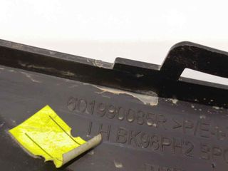 PLASTICO RENAULT CLIO IV 330811