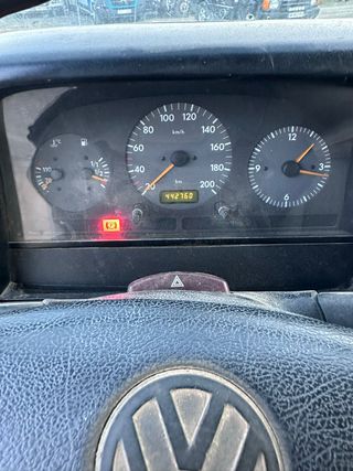 Volkswagen LT35 2004