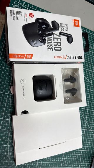 Auriculares Inalámbricos JBL Tune Flex TWS Negros