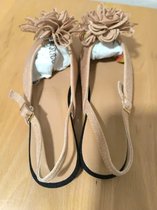 Bailarinas Beige con Flor