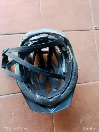 Bicicleta de montaña roja