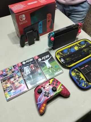 Nintendo Switch Roja y Azul