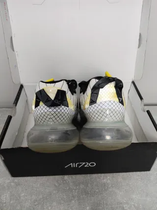 Nike Air Max MX-720-818 Sneakers White Black