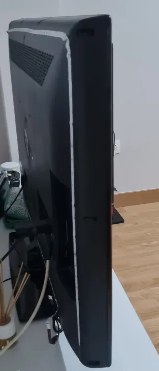 Televisión lg 42CS460