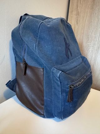 Mochila Álvaro Moreno azul marino