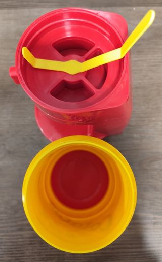 Dispensador ColaCao Original + folleto