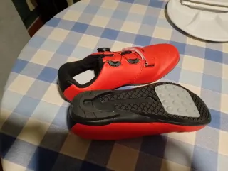 Zapatillas Ciclismo Rojo Talla 43 maillot XL