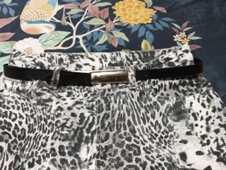 Cinturón negro mujer hebilla plateada