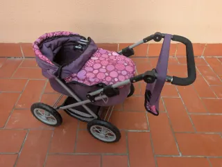 Cochecito de muñecas