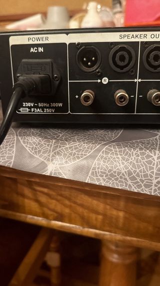 Amplificador Ibiza Sound AMP300IBIZA Mas altavoces